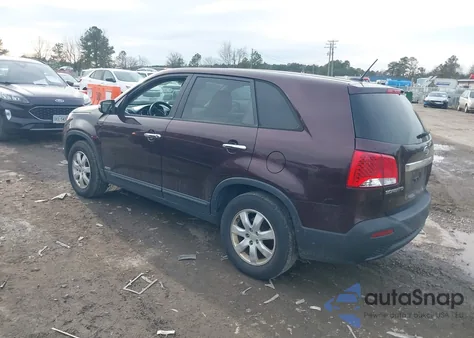 2011 Kia Sorento Lx from USA, damaged, VIN 5XYKTCA11BG172835